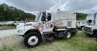 2007 Elgin Broom Bear Series H Sweeper Truck