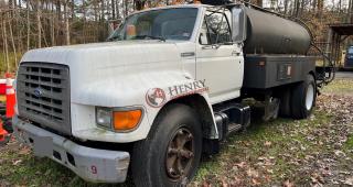 1995 Ford F800 w/Etnyre Black Topper Tar Distributor Truck