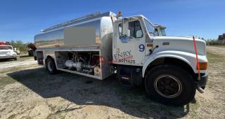 2002 International 4900 Navistar 4x2 Aviation Fuel Truck