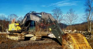 2017 Volvo EC480EL Excavator