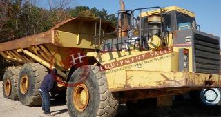 1999 Caterpillar D400E Off Road Truck