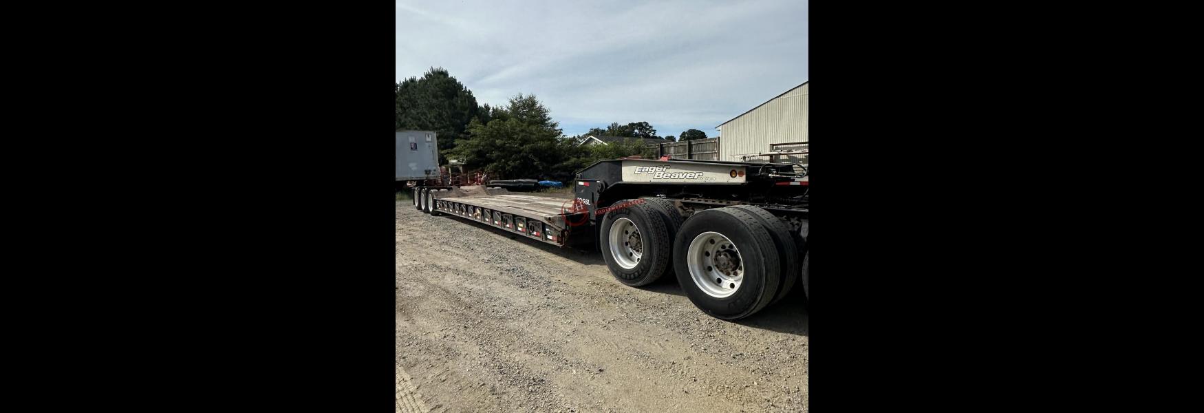 Henry Equipment Sales - 2000 Eager Beaver 50 GSL/ 3 Lowboy Trailer